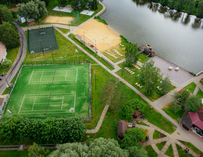 Теннисные корты - Отель Moscow Country Club / Москоу Кантри Клаб