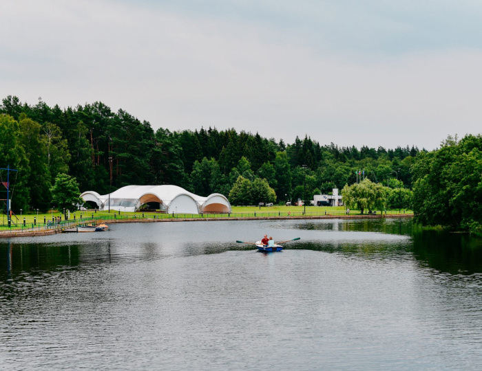 Большой шатер - Отель Moscow Country Club / Москоу Кантри Клаб Большой шатер - Отель Moscow Country Club / Москоу Кантри Клаб